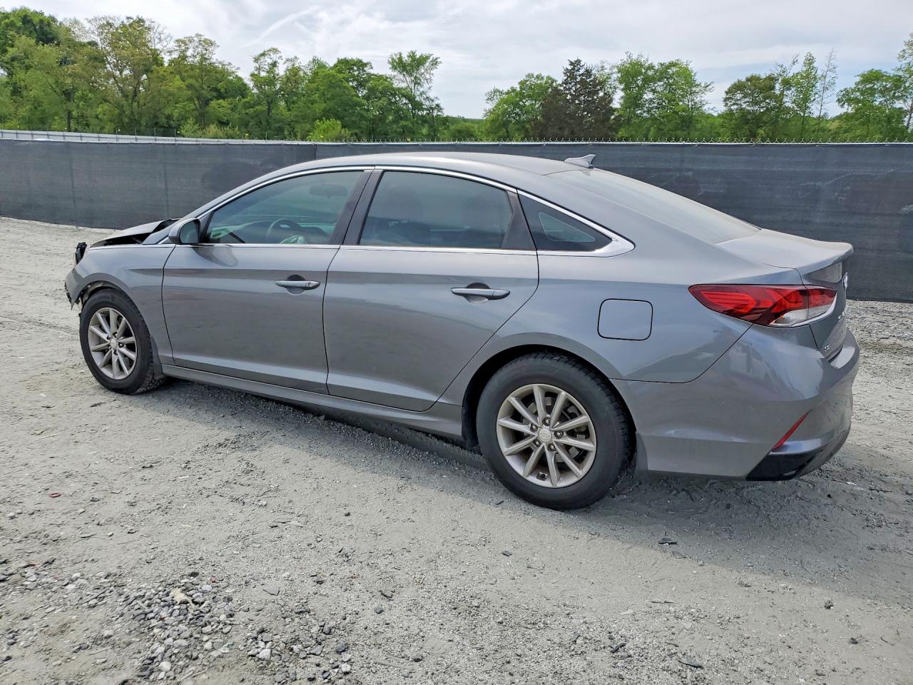 2018 HYUNDAI SONATA SE photo 4