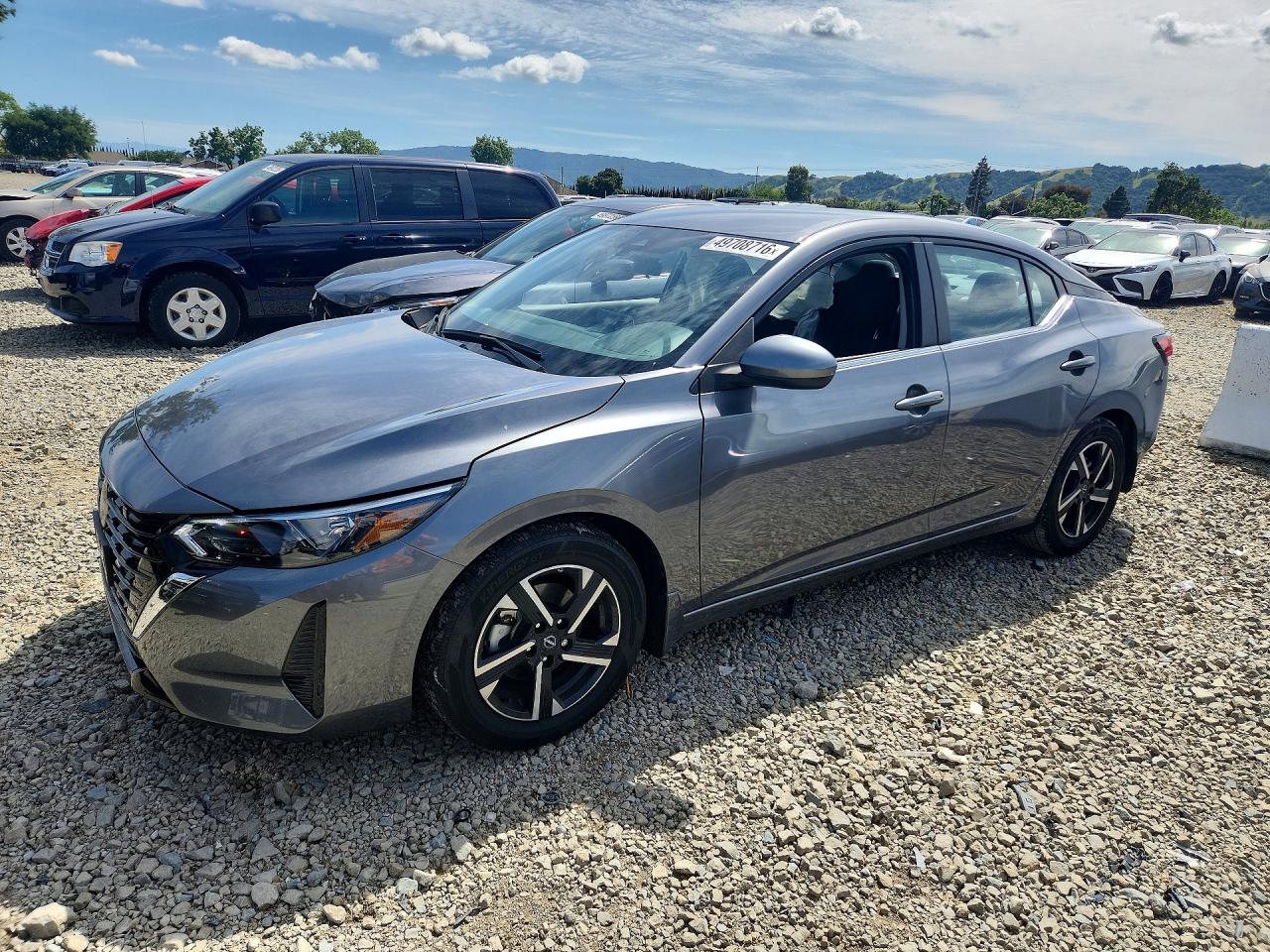 2024 NISSAN SENTRA