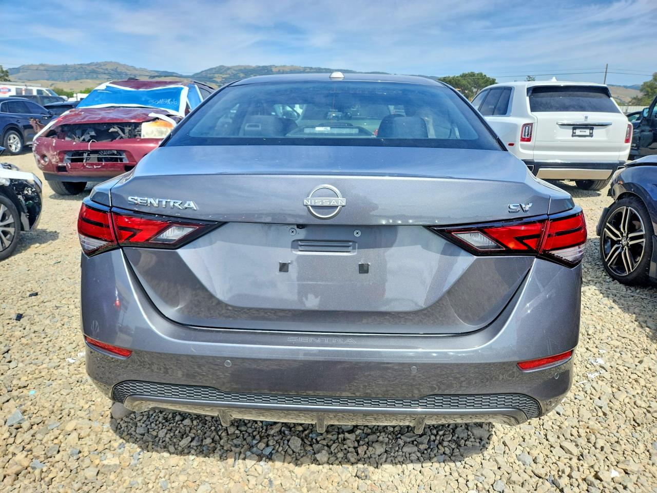 2024 NISSAN SENTRA SV photo 11