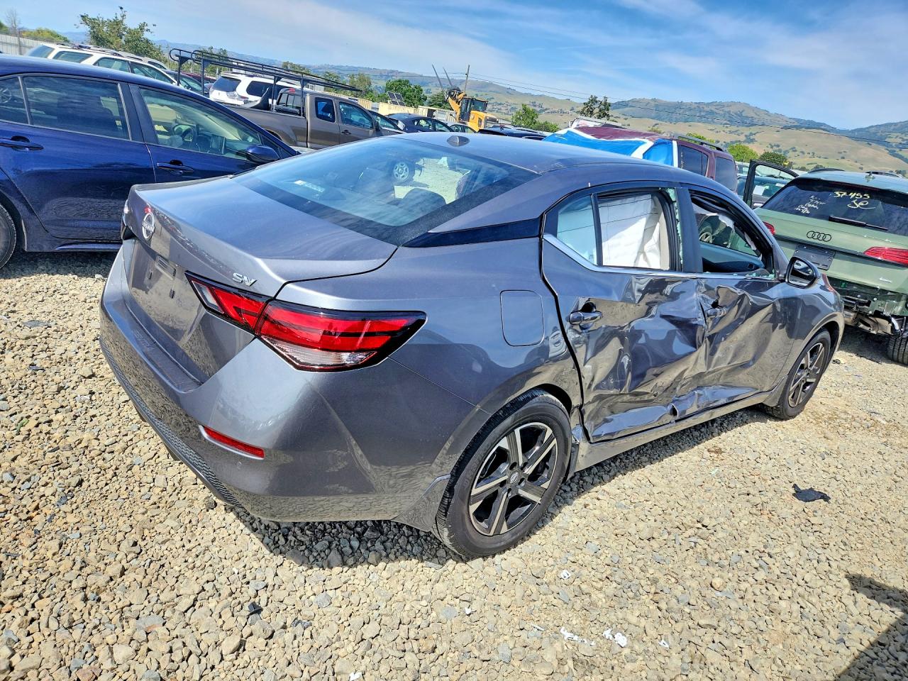 2024 NISSAN SENTRA SV photo 5