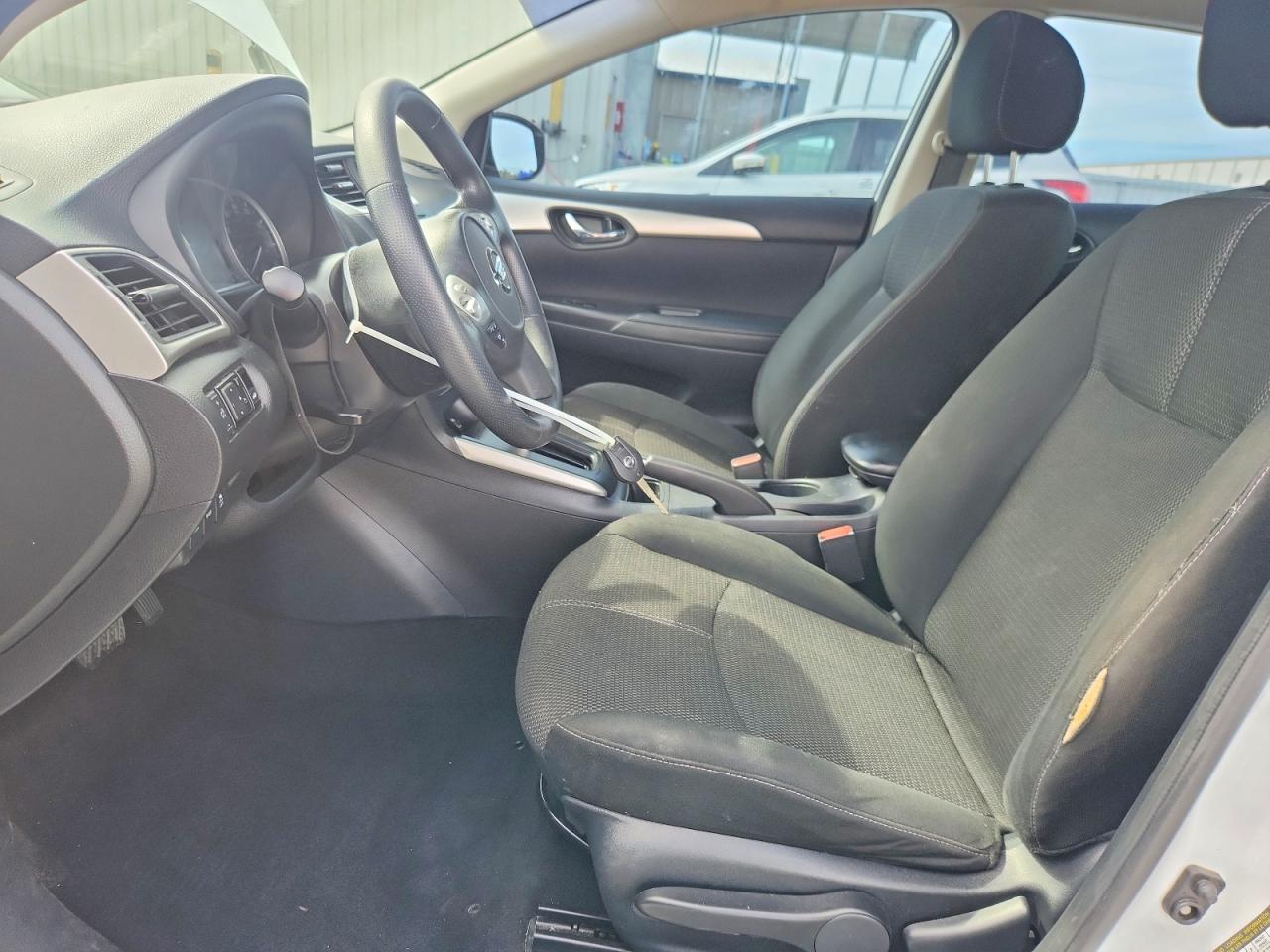 2018 NISSAN SENTRA S photo 13