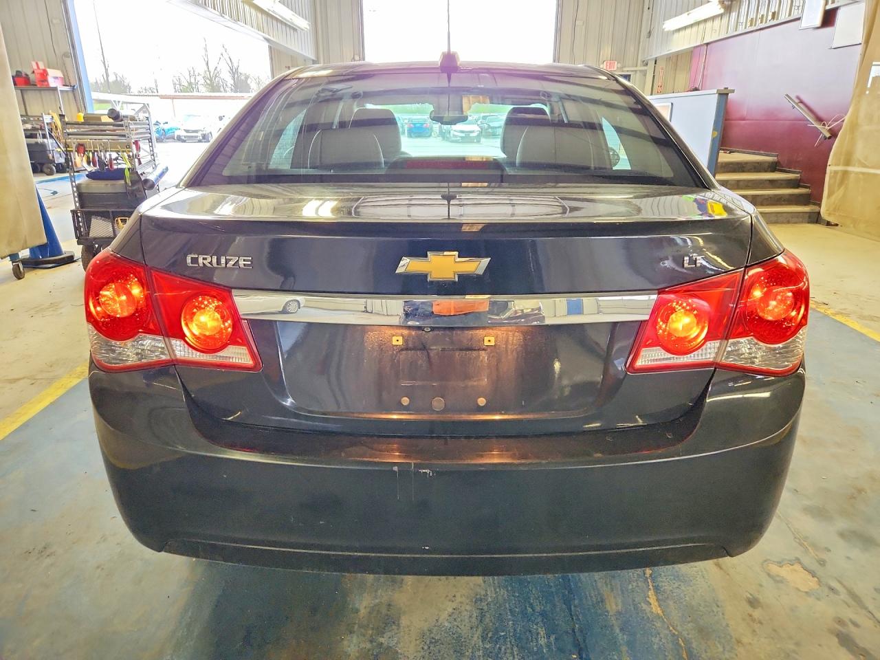 2016 CHEVROLET CRUZE LIMITED LT photo 11