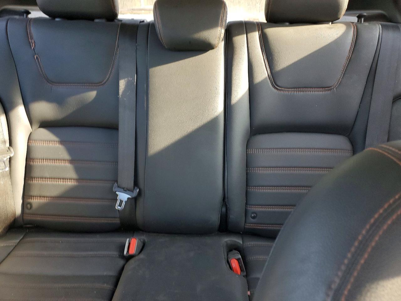 2020 NISSAN KICKS SR photo 19