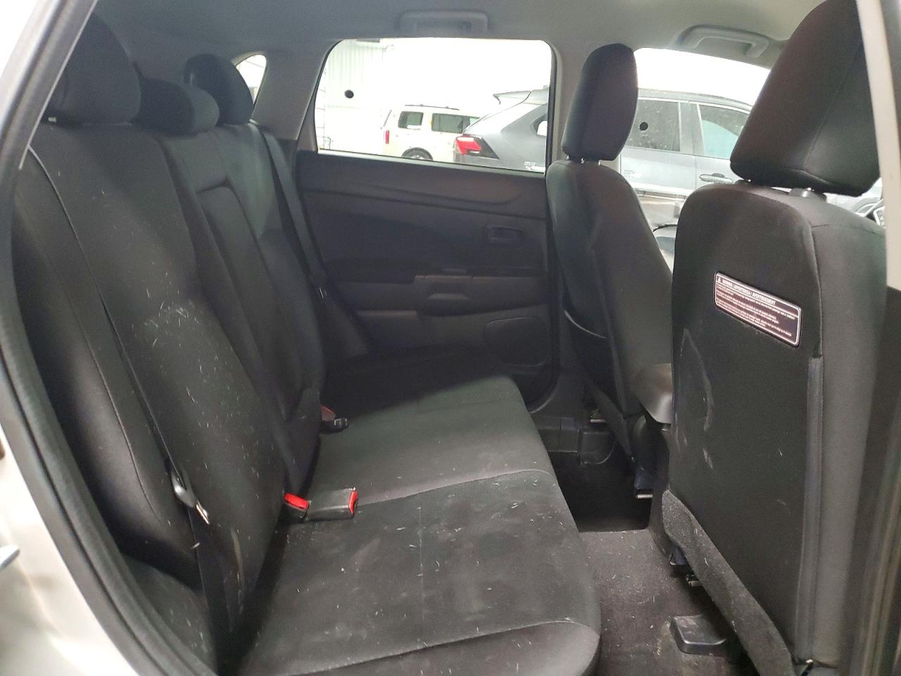 2015 MITSUBISHI OUTLANDER SPORT ES photo 21