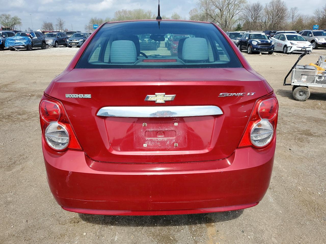 2012 CHEVROLET SONIC LT photo 11