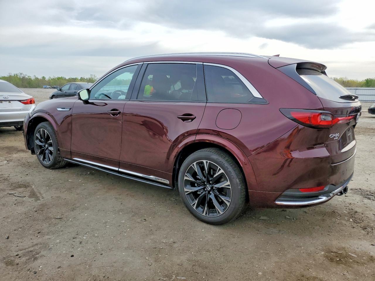 2024 MAZDA CX-90 PREMIUM PLUS photo 3