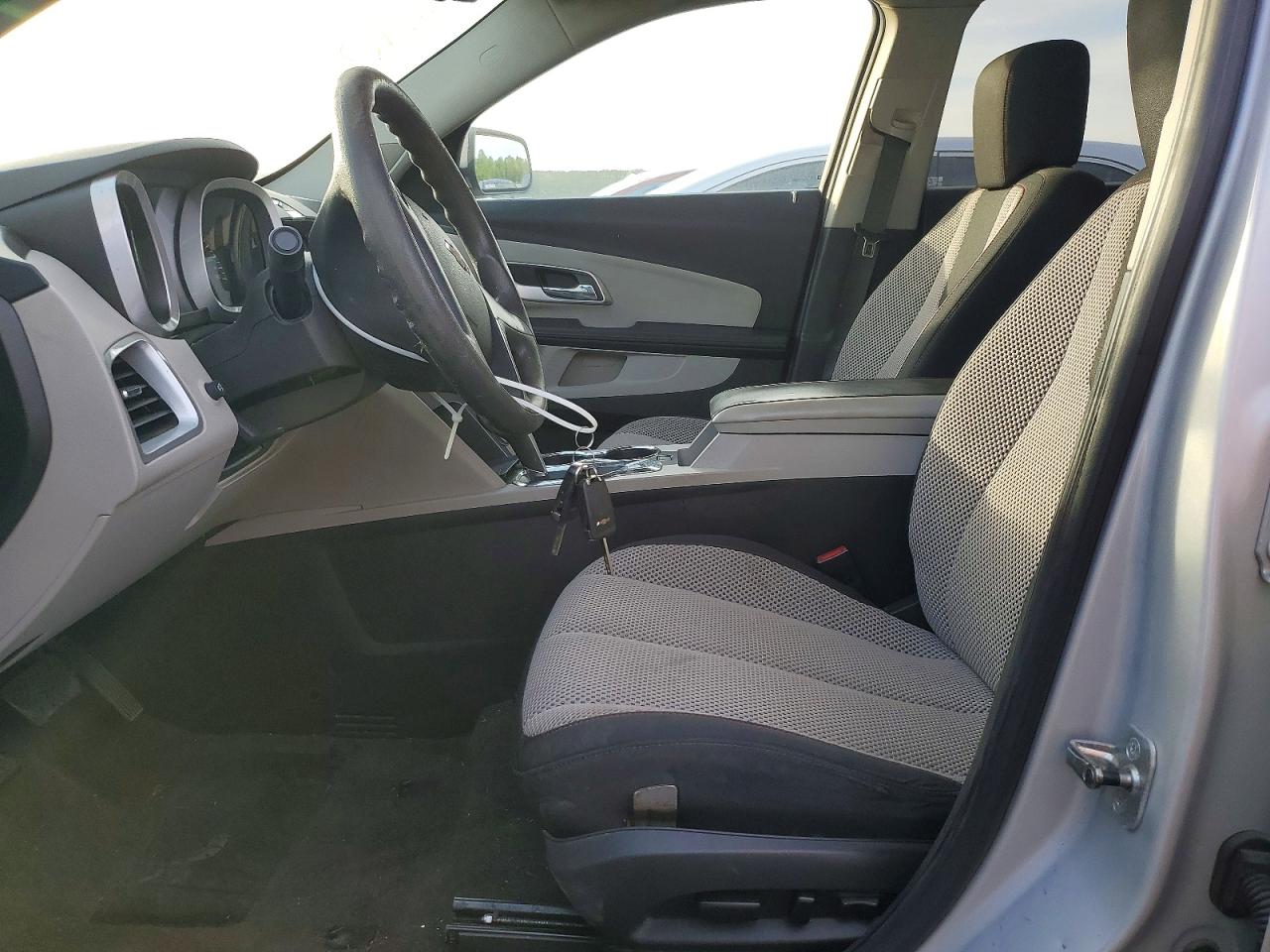 2010 CHEVROLET EQUINOX LT photo 13