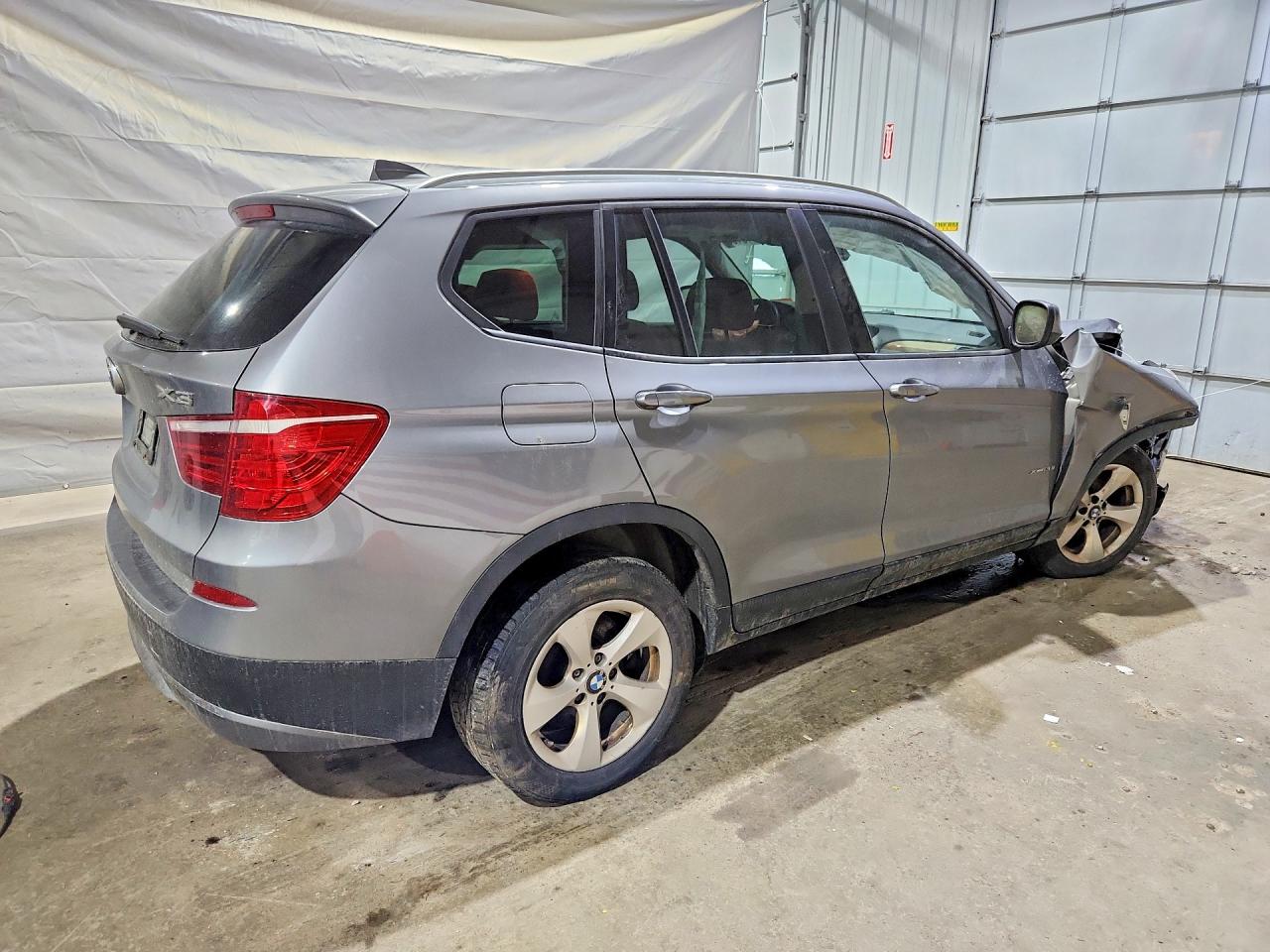 2012 BMW X3 XDRIVE28I photo 3
