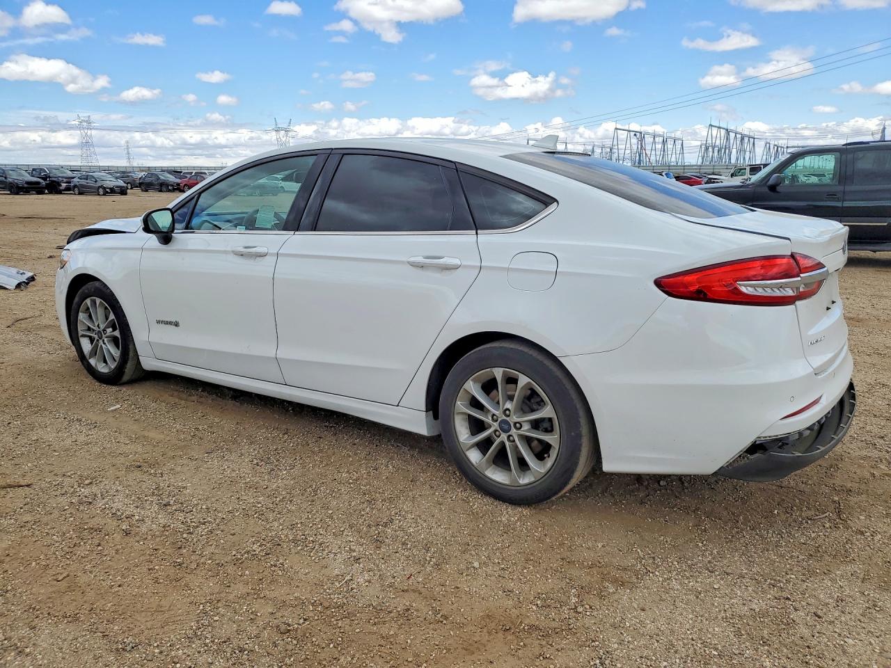 2019 FORD FUSION SE photo 4
