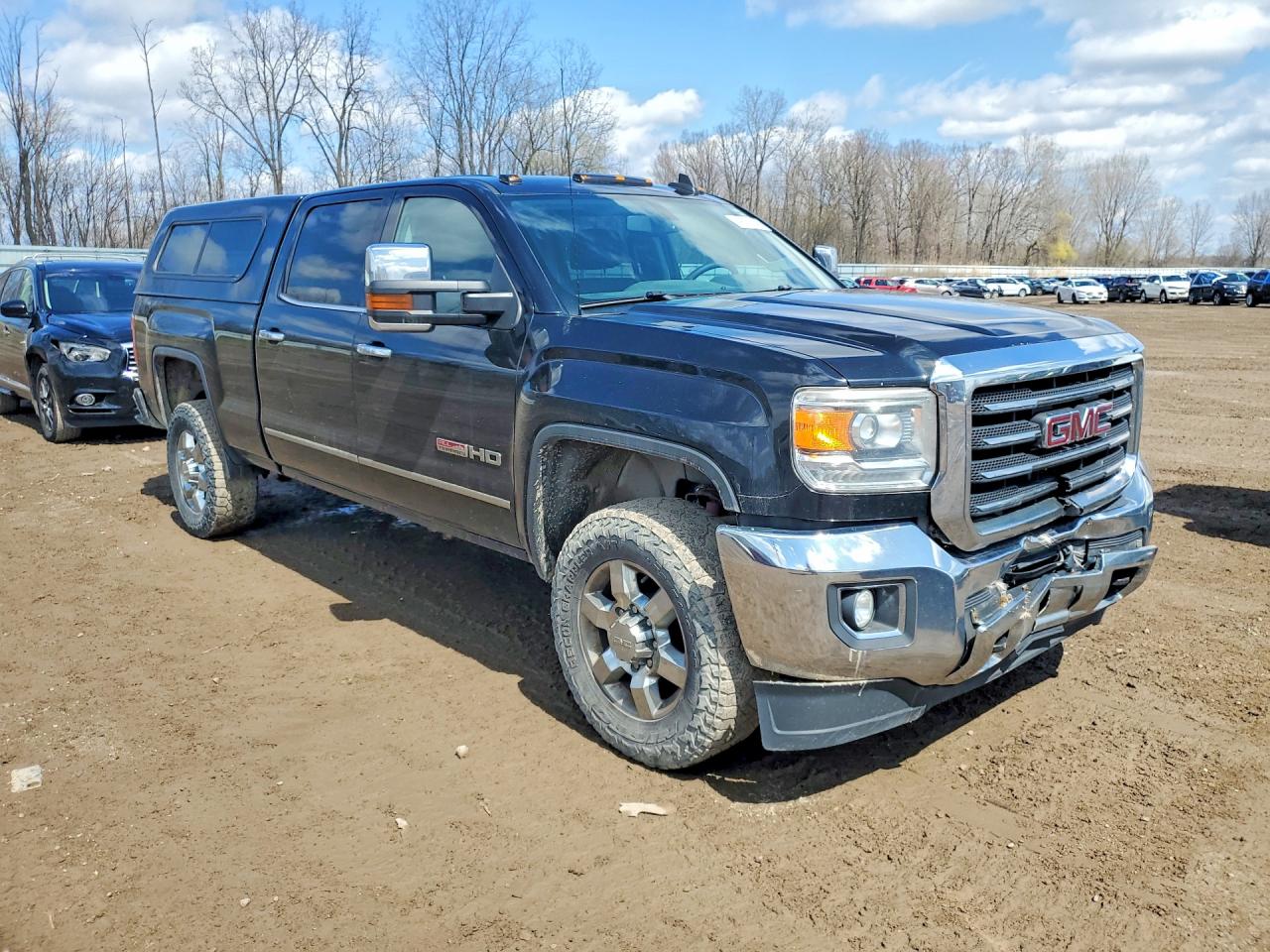2015 GMC SIERRA K2500 SLE photo 7