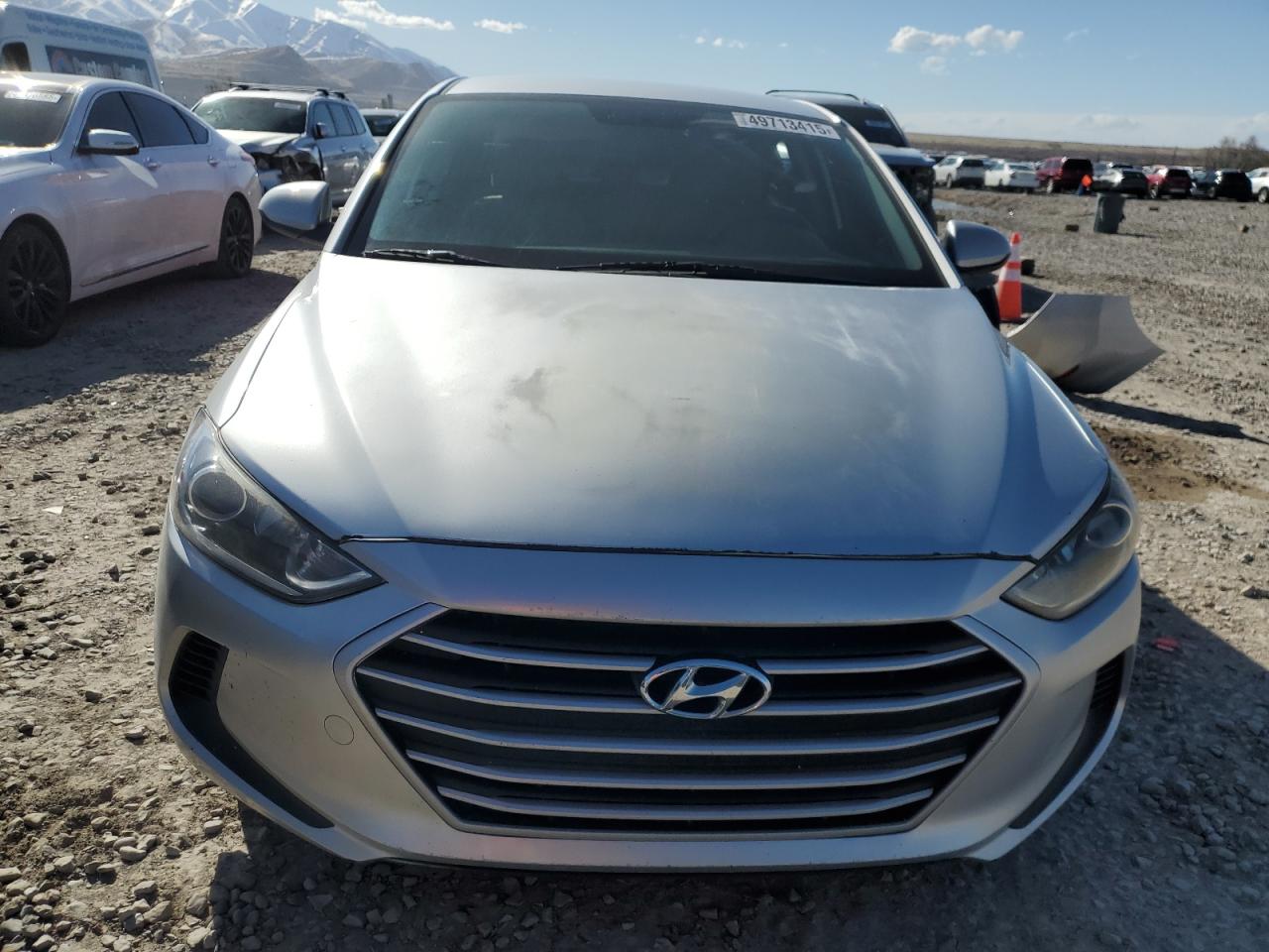 2017 HYUNDAI ELANTRA SE photo 9