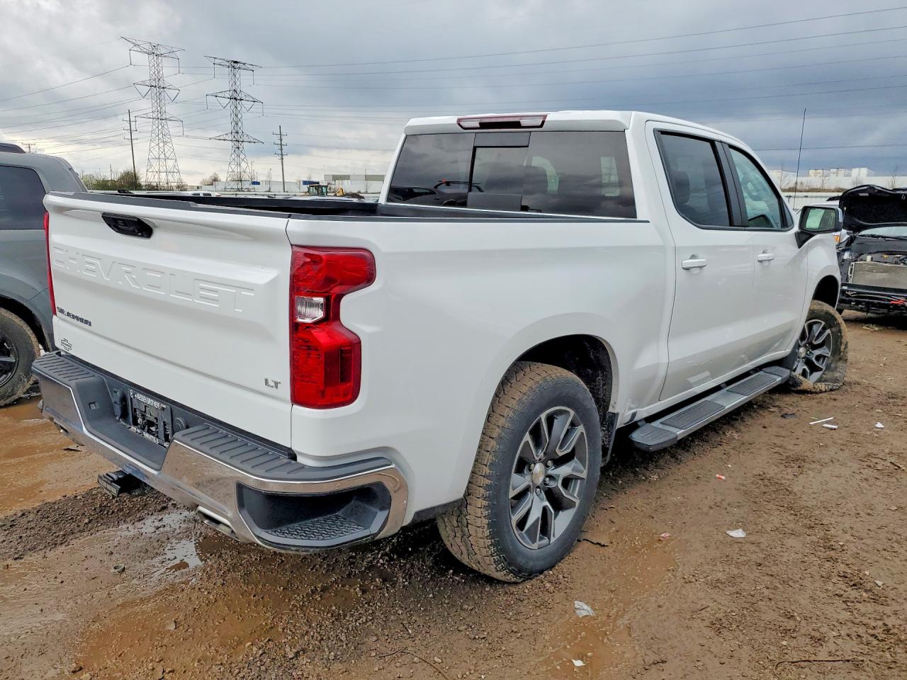 2023 CHEVROLET SILVERADO K1500 LT photo 5