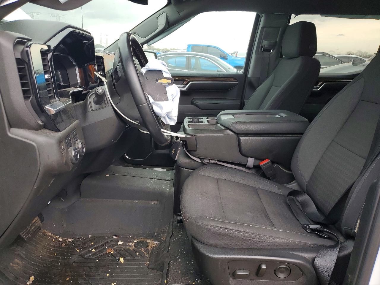 2023 CHEVROLET SILVERADO K1500 LT photo 13