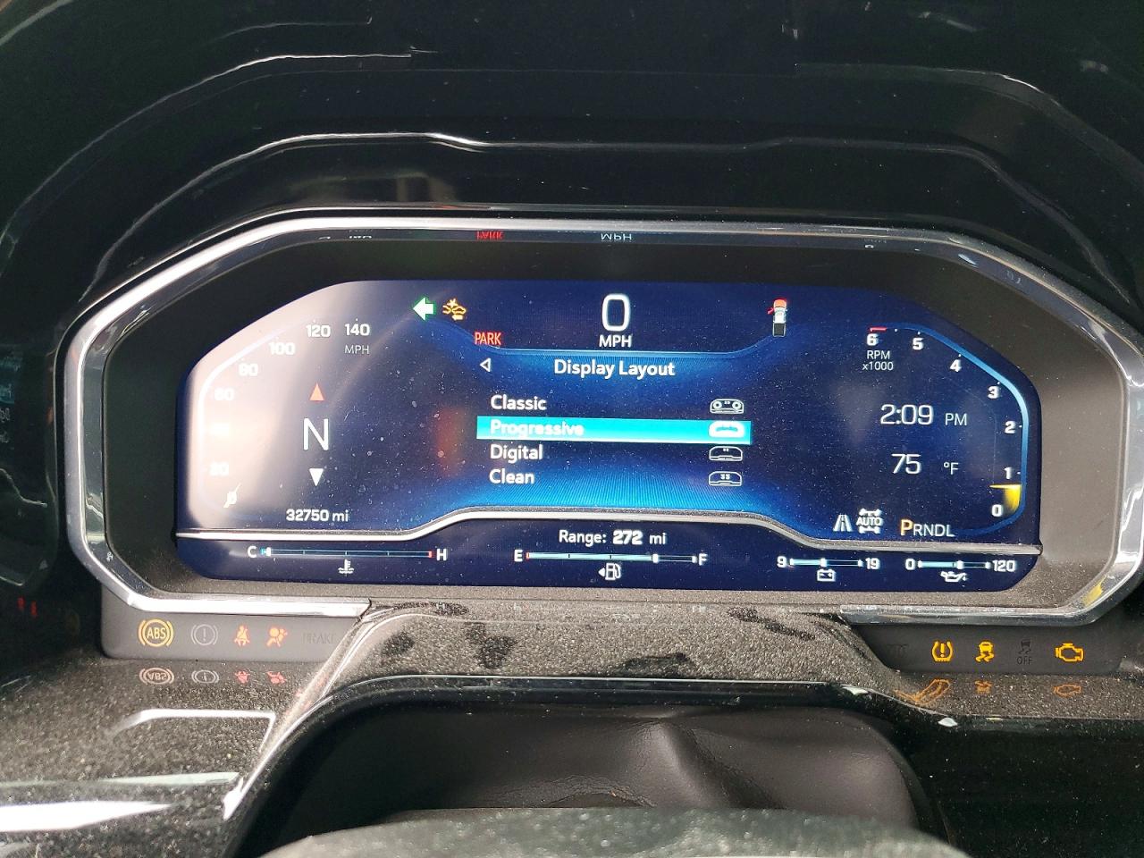 2023 CHEVROLET SILVERADO K1500 LT photo 17