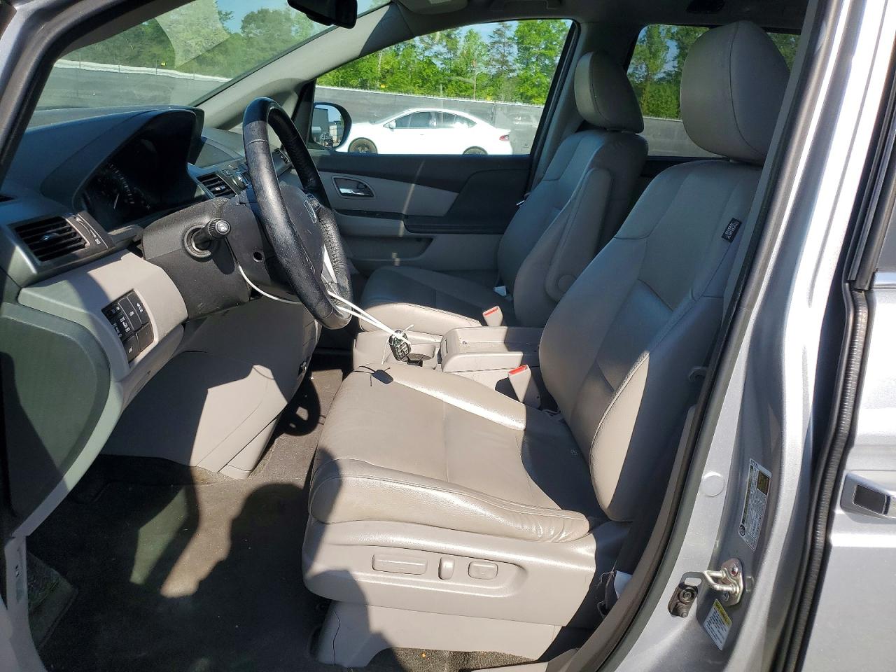 2016 HONDA ODYSSEY EXL photo 13