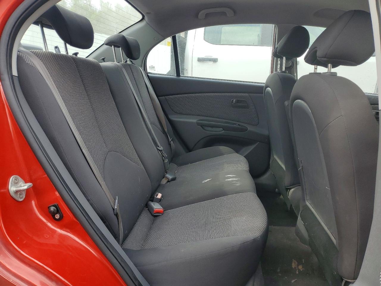 2011 KIA RIO LX photo 28