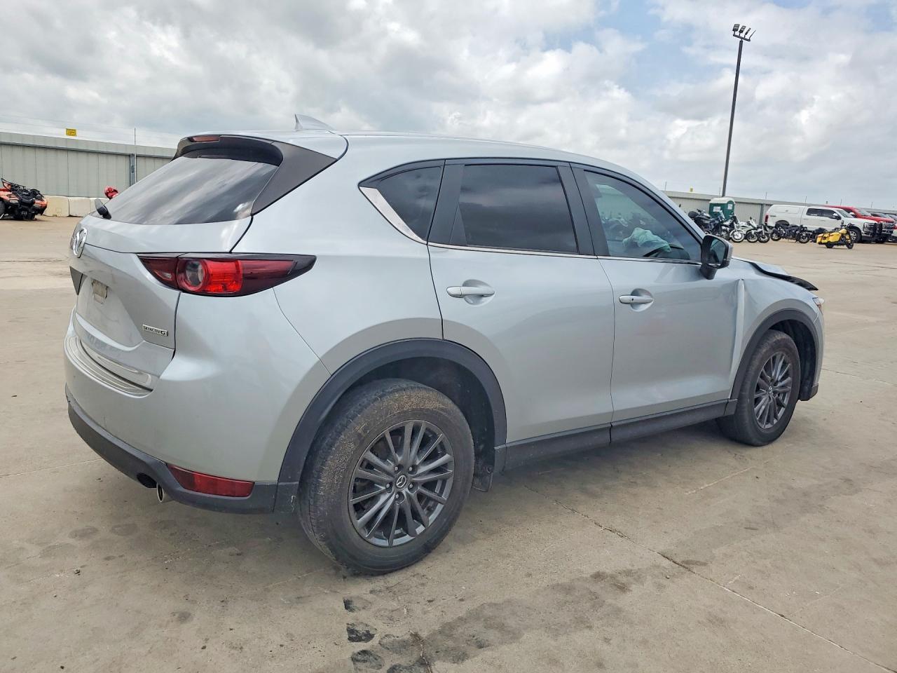 2021 MAZDA CX-5 TOURING photo 3