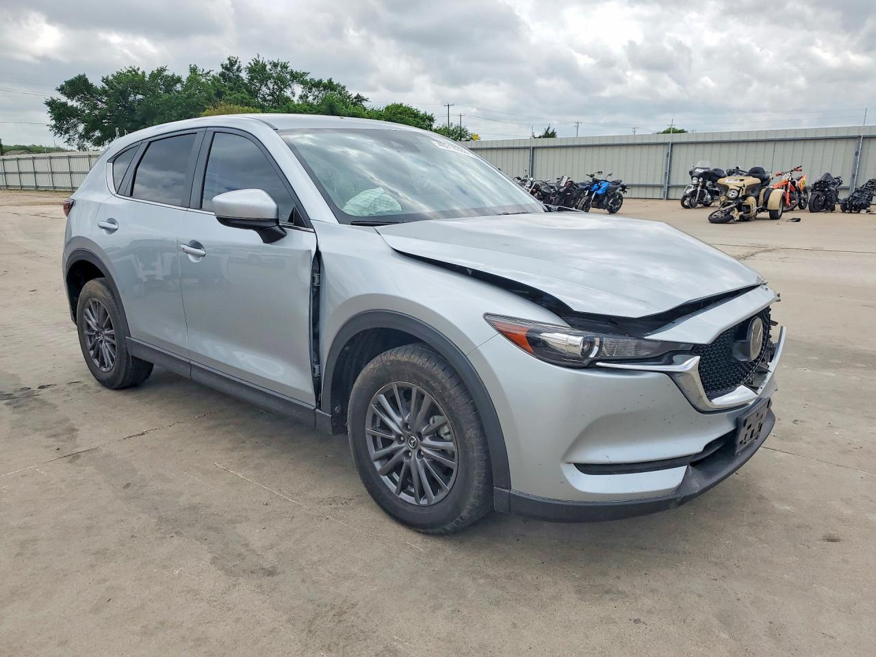 2021 MAZDA CX-5 TOURING photo 4