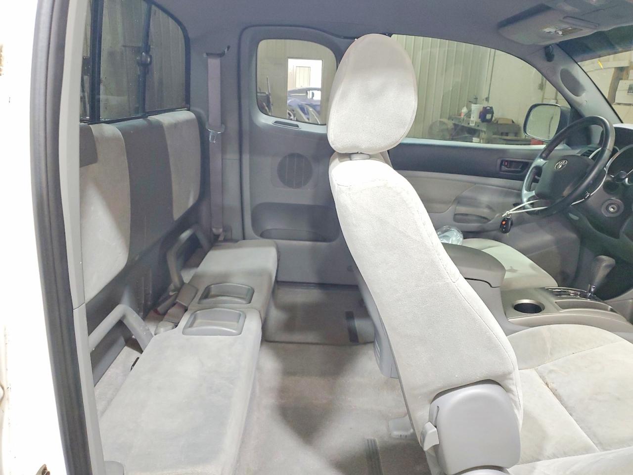 2005 TOYOTA TACOMA PRERUNNER ACCESS CAB photo 28