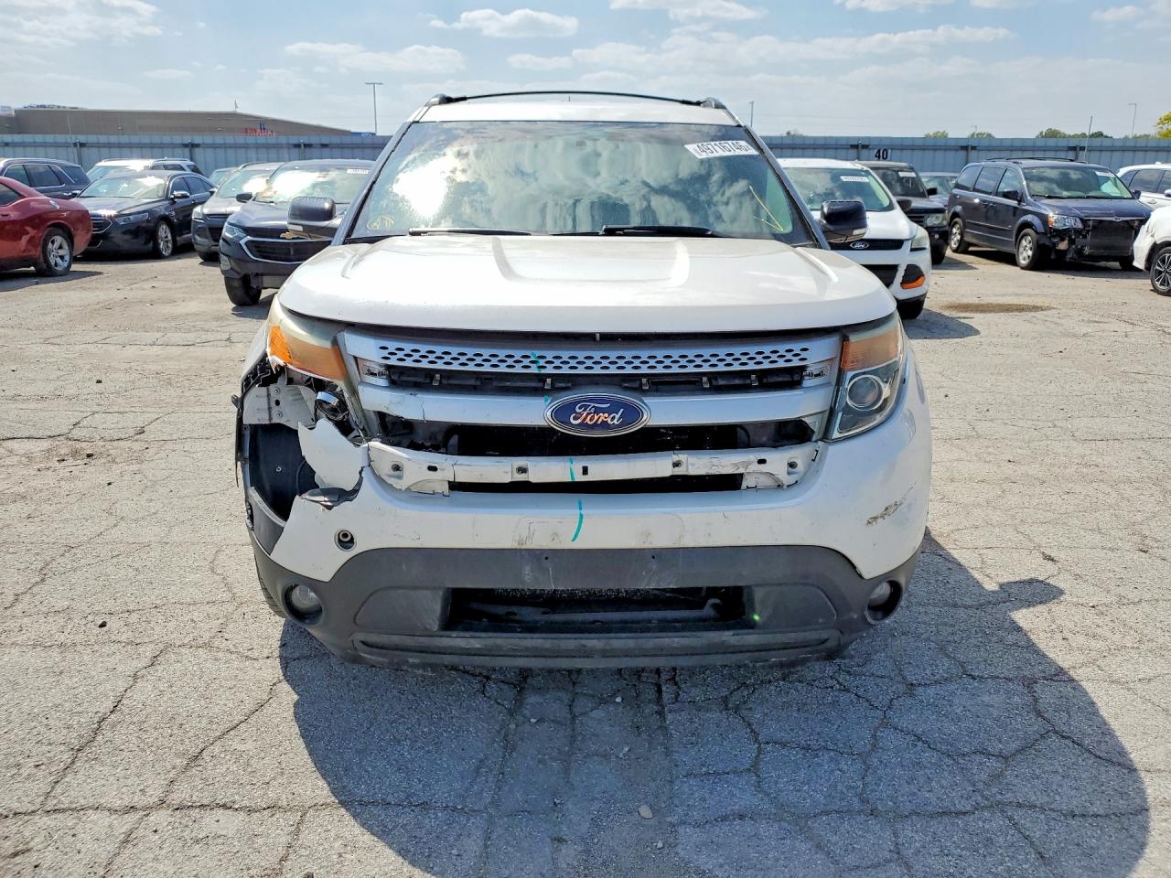 2015 FORD EXPLORER XLT photo 9