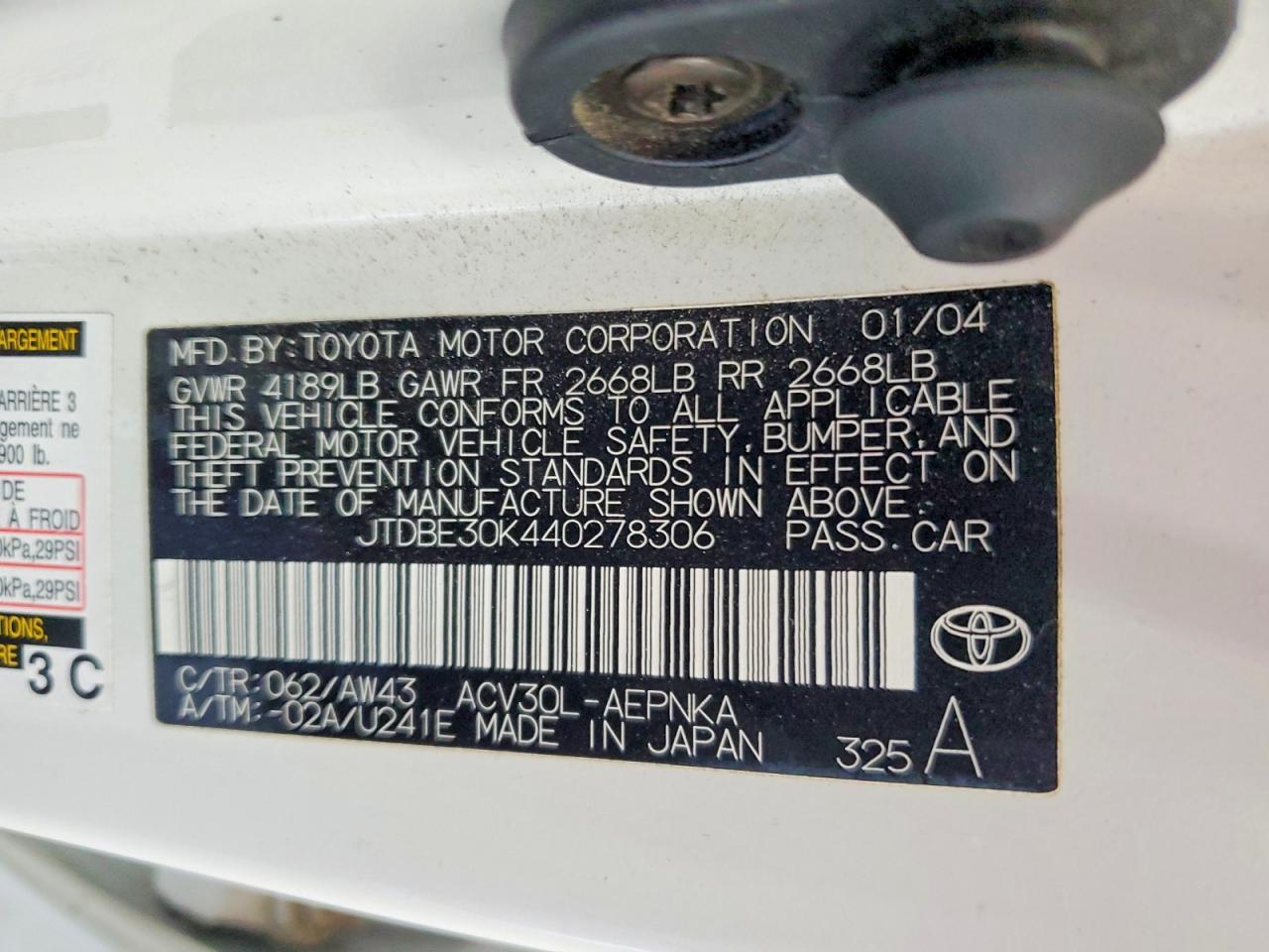 2004 TOYOTA CAMRY LE photo 37