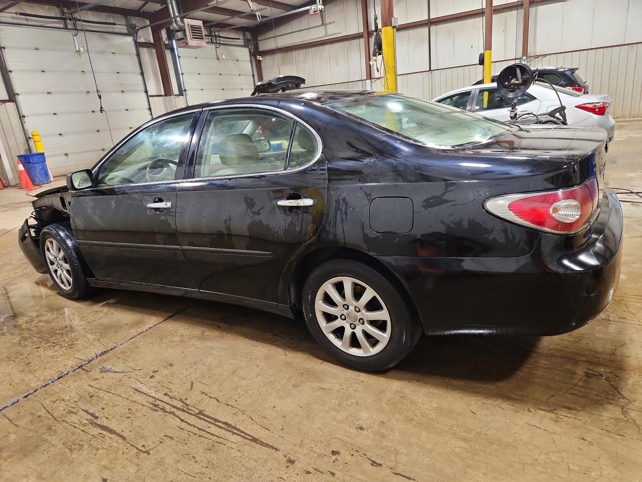 2003 LEXUS ES 300 photo 4