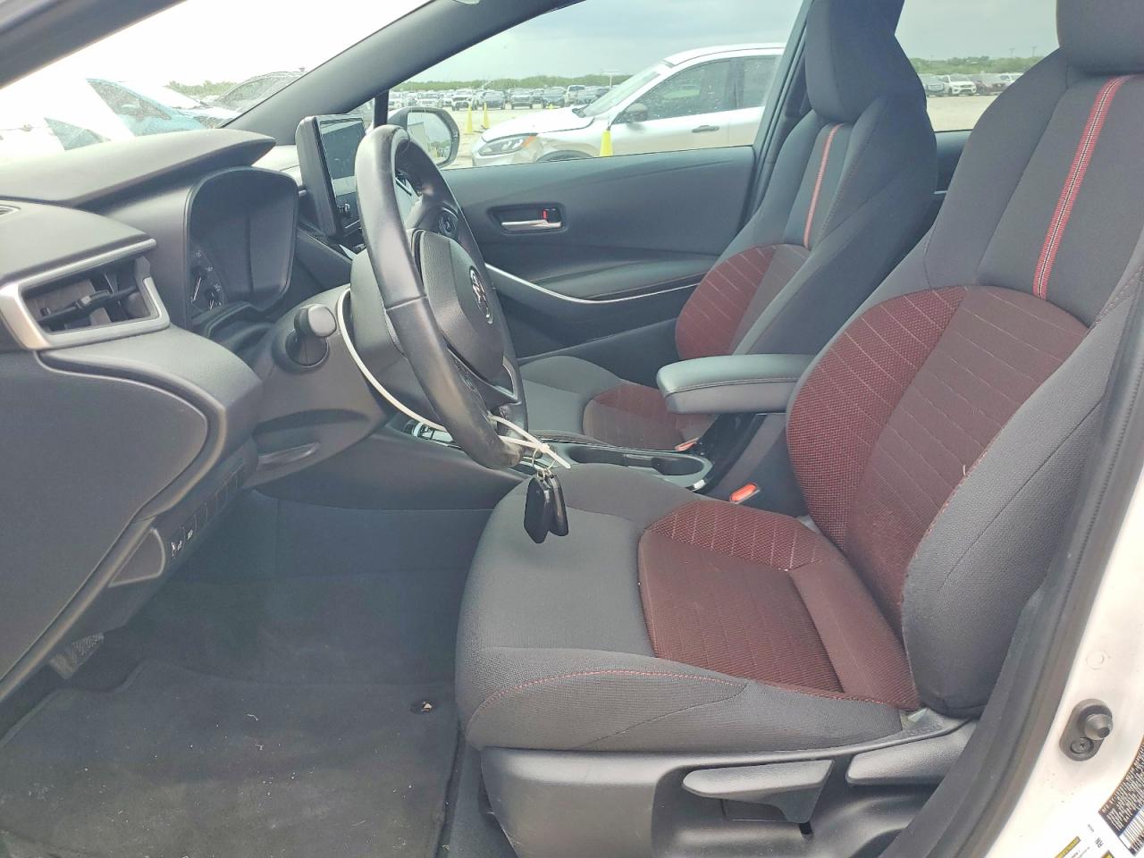 2023 TOYOTA COROLLA SE photo 7