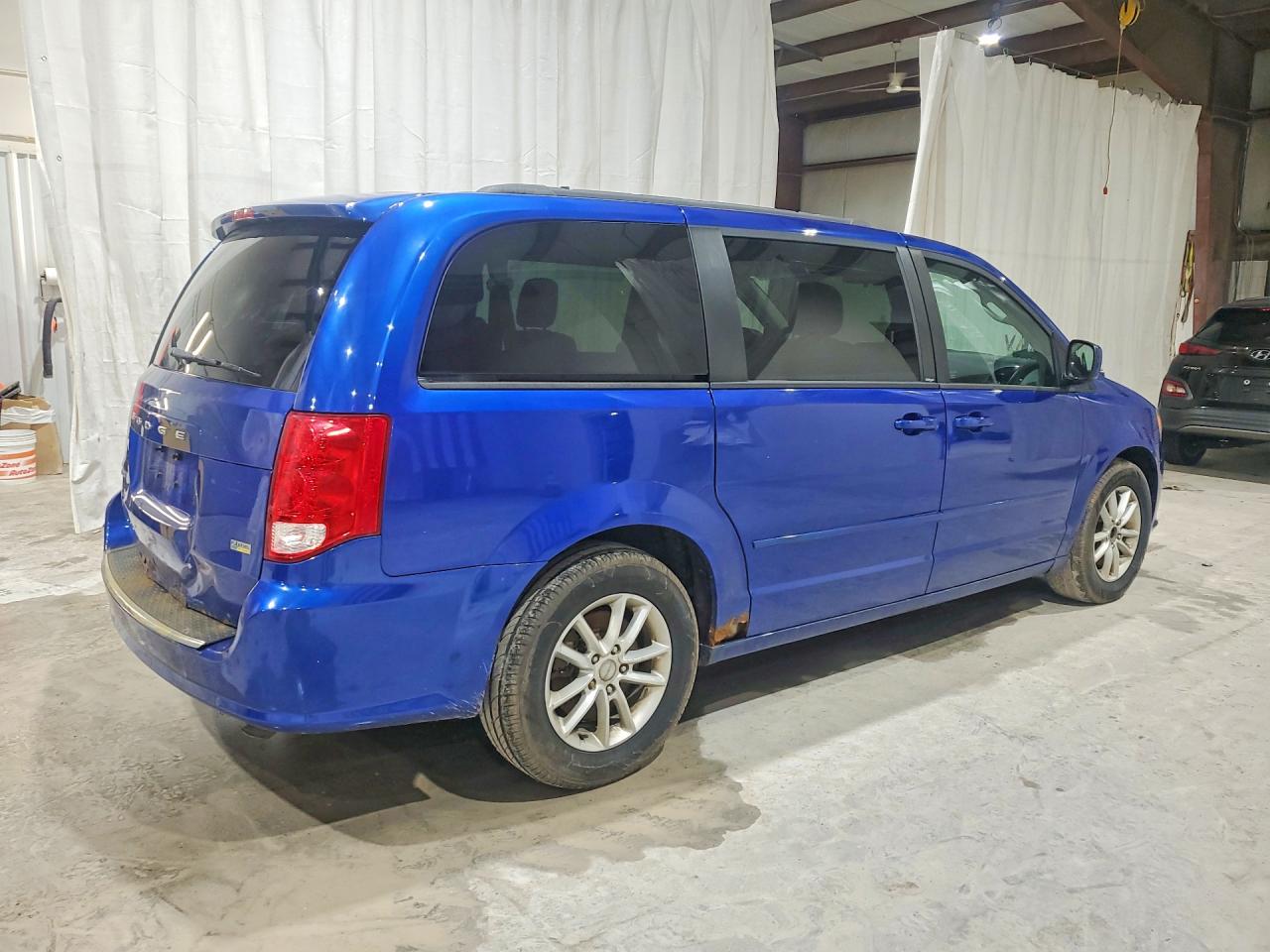 2013 DODGE GRAND CARAVAN SXT photo 5