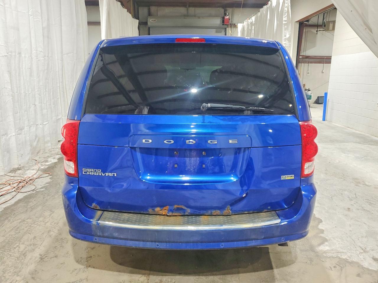 2013 DODGE GRAND CARAVAN SXT photo 11