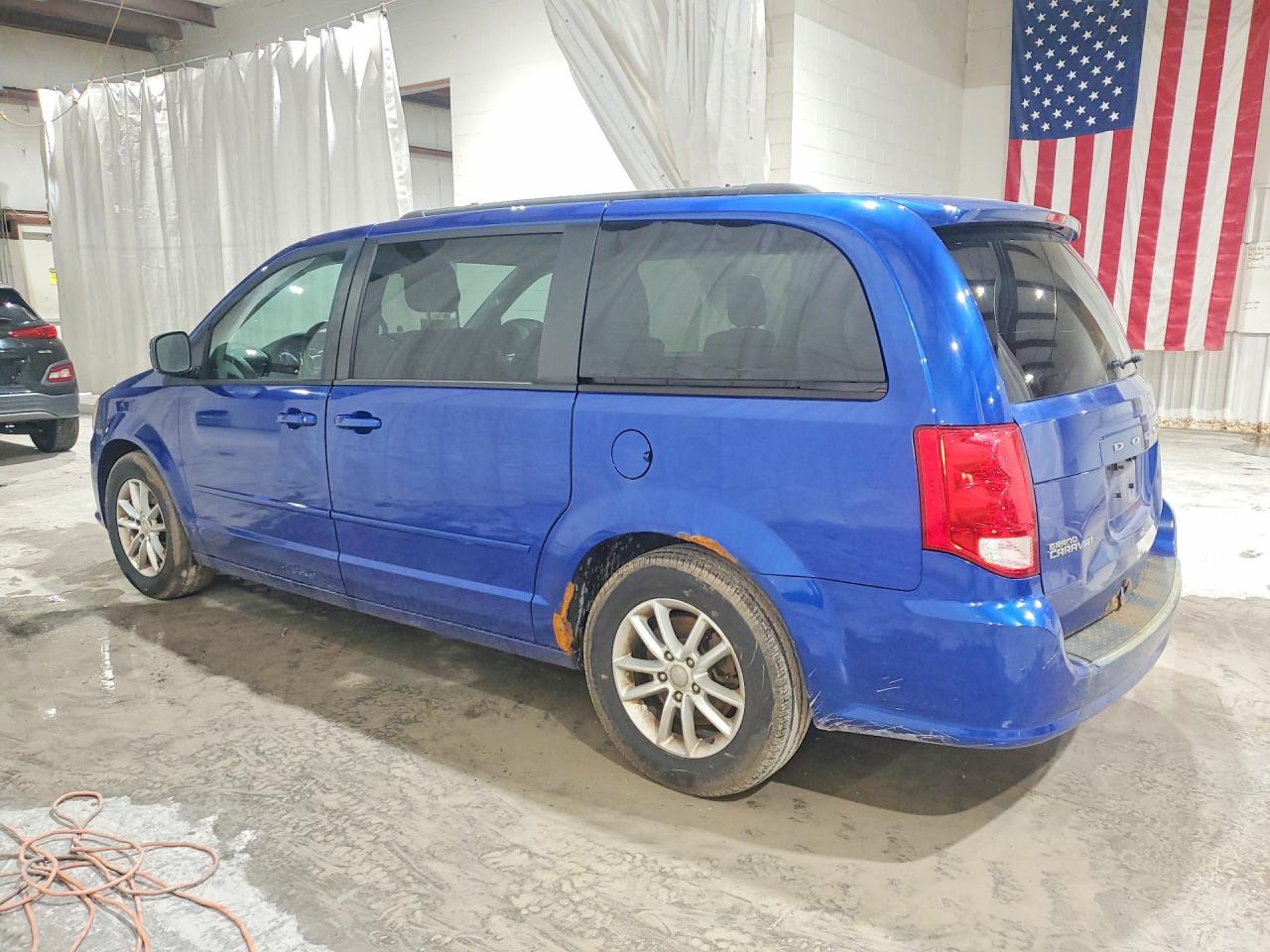 2013 DODGE GRAND CARAVAN SXT photo 3