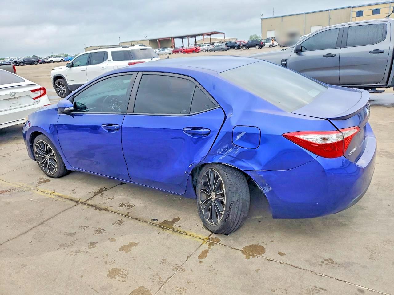 2016 TOYOTA COROLLA S PLUS photo 3