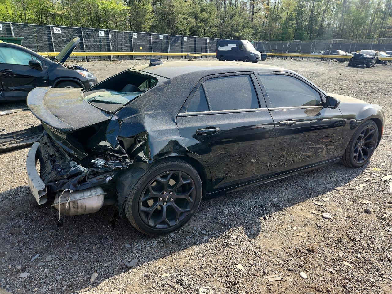 2019 CHRYSLER 300 S photo 5