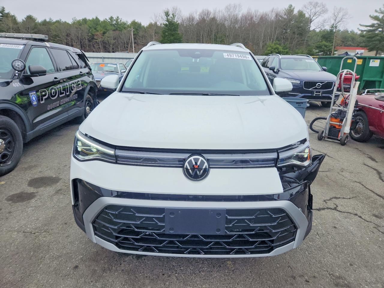 2026 VOLKSWAGEN TAOS SEL photo 13