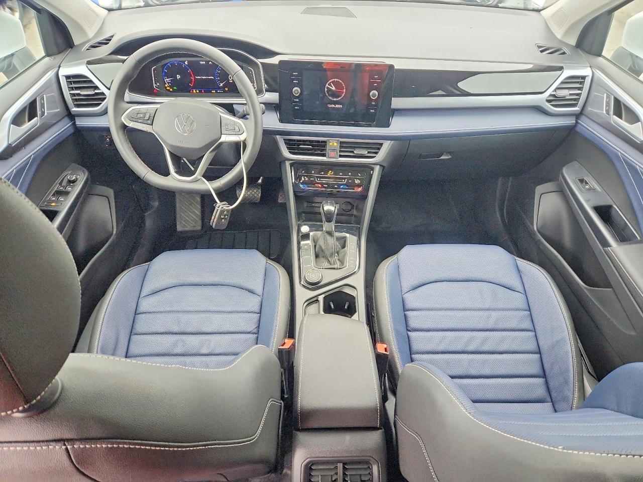 2026 VOLKSWAGEN TAOS SEL photo 22