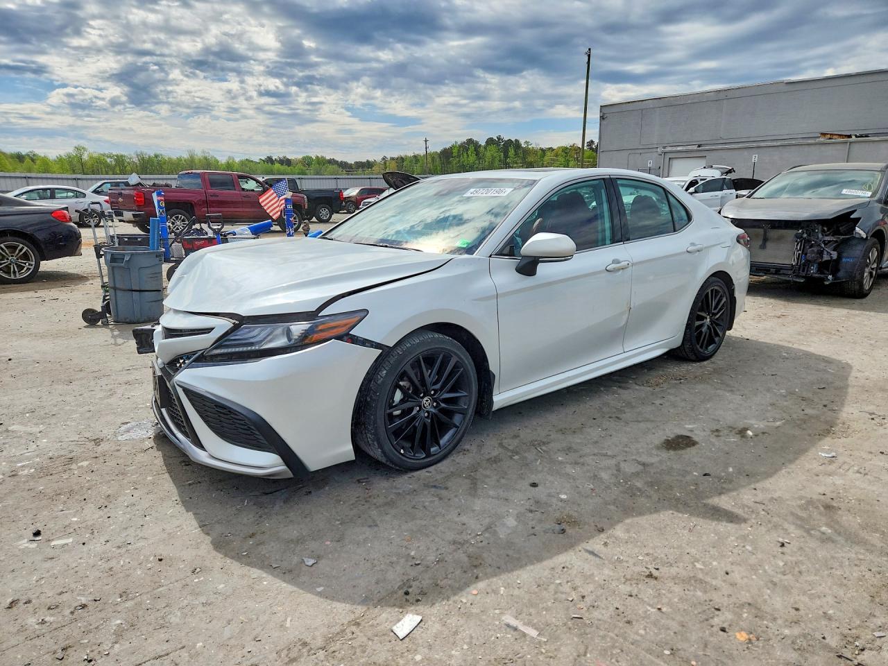 2022 TOYOTA CAMRY