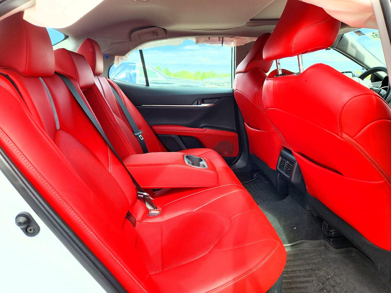 2022 TOYOTA CAMRY XSE photo 28