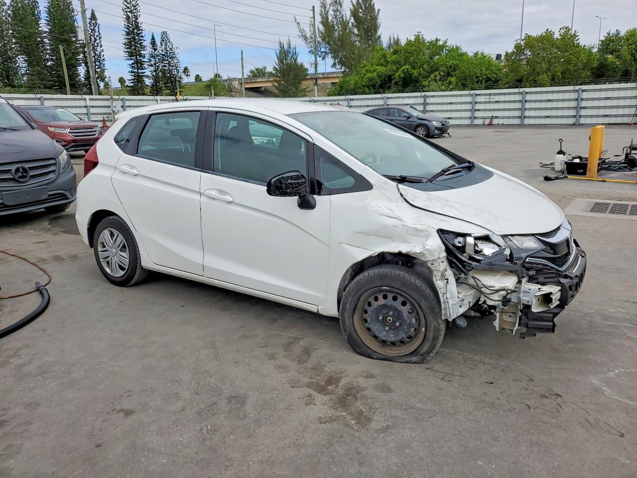 2018 HONDA FIT photo 7