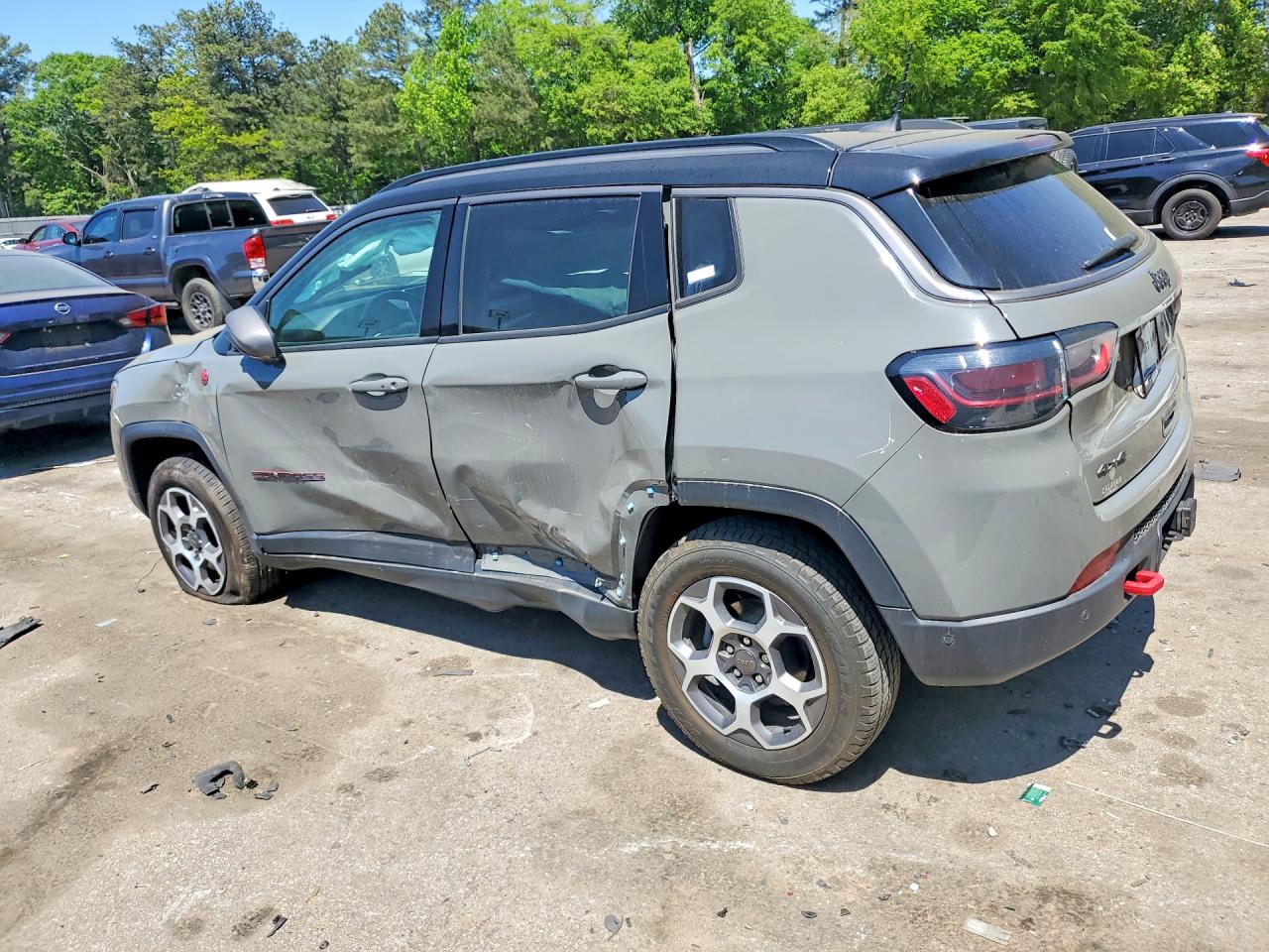2022 JEEP COMPASS TRAILHAWK photo 4