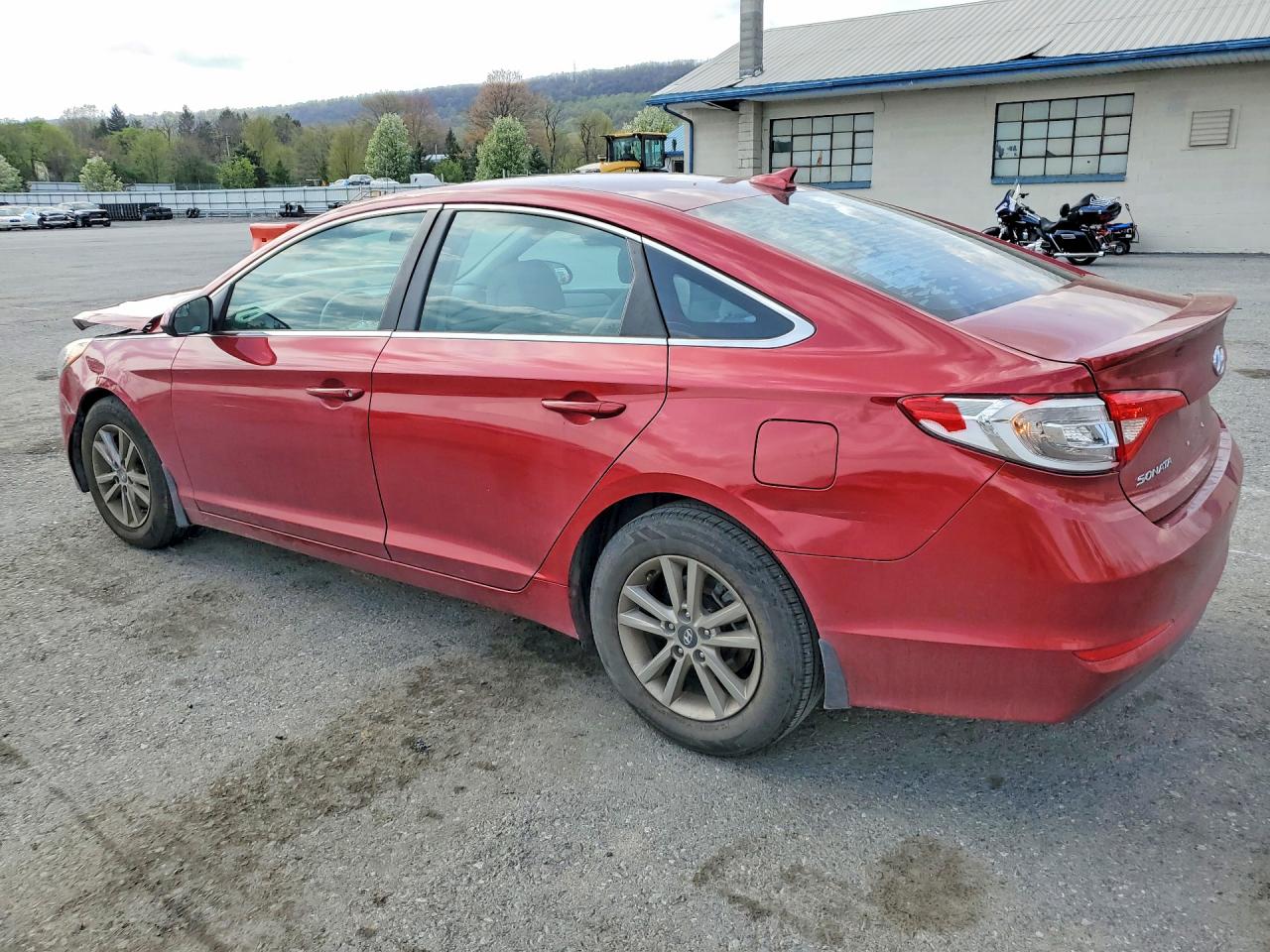 2015 HYUNDAI SONATA SE photo 3