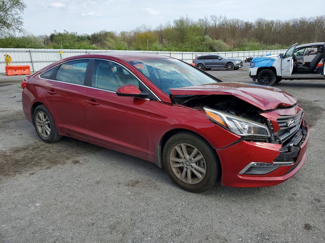 2015 HYUNDAI SONATA SE photo 7