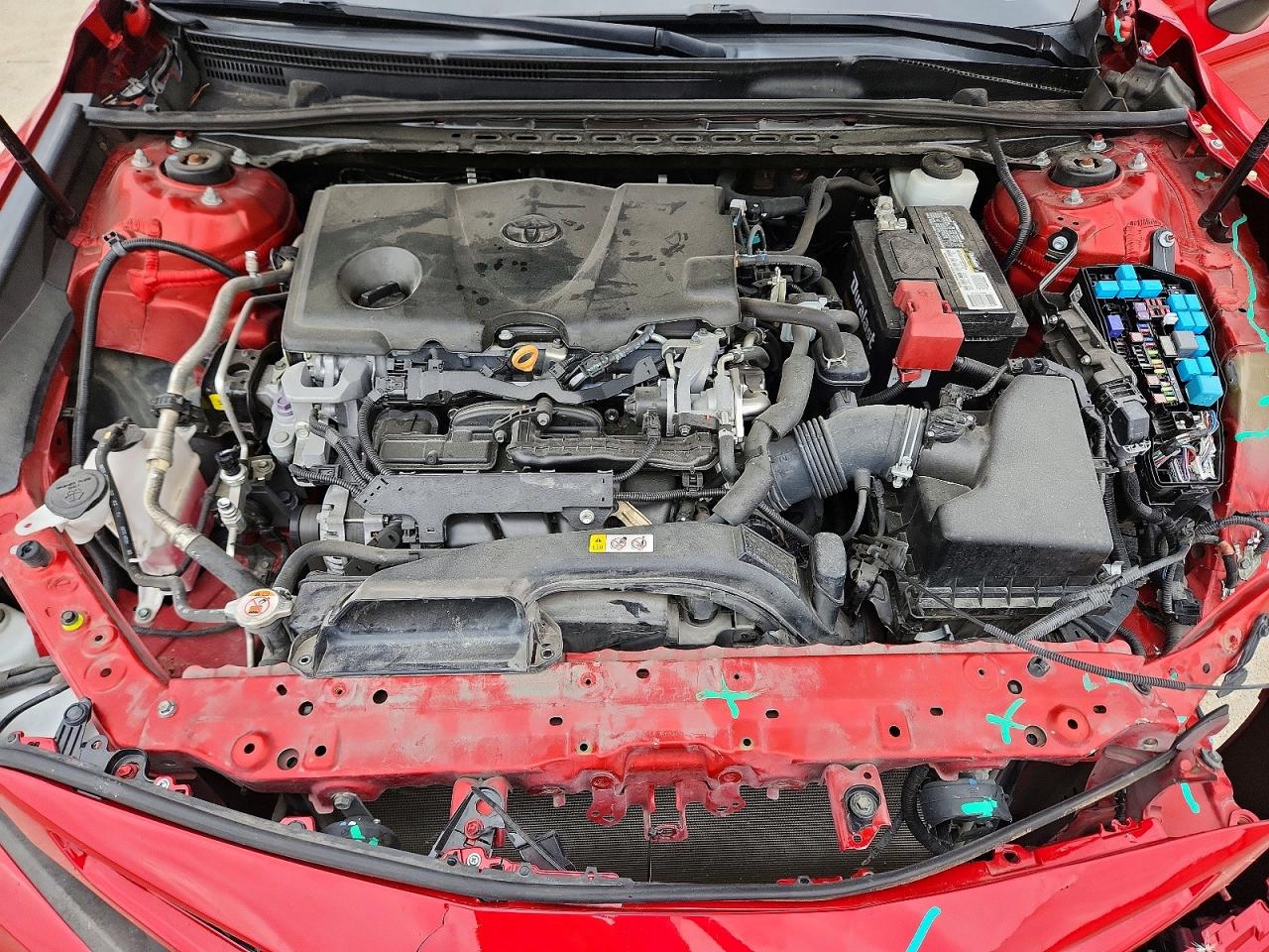 2020 TOYOTA CAMRY SE photo 21