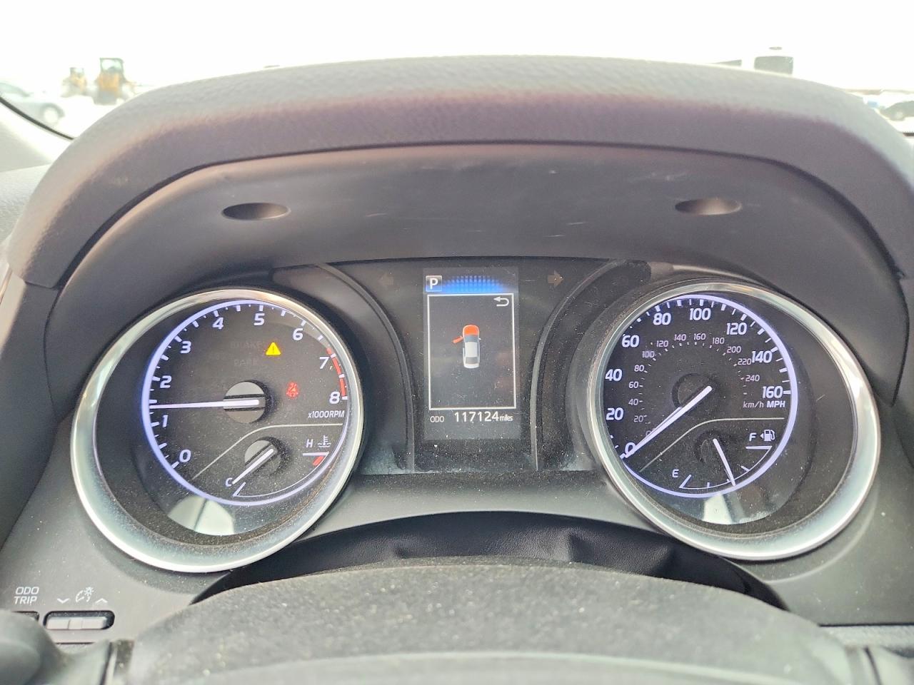 2020 TOYOTA CAMRY SE photo 17
