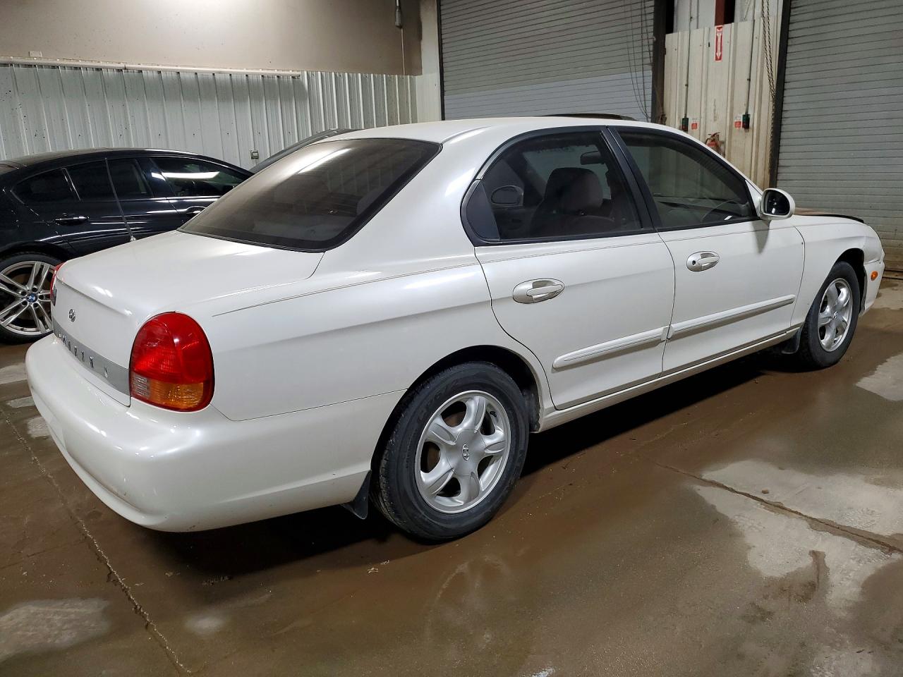 2000 HYUNDAI SONATA GL photo 7