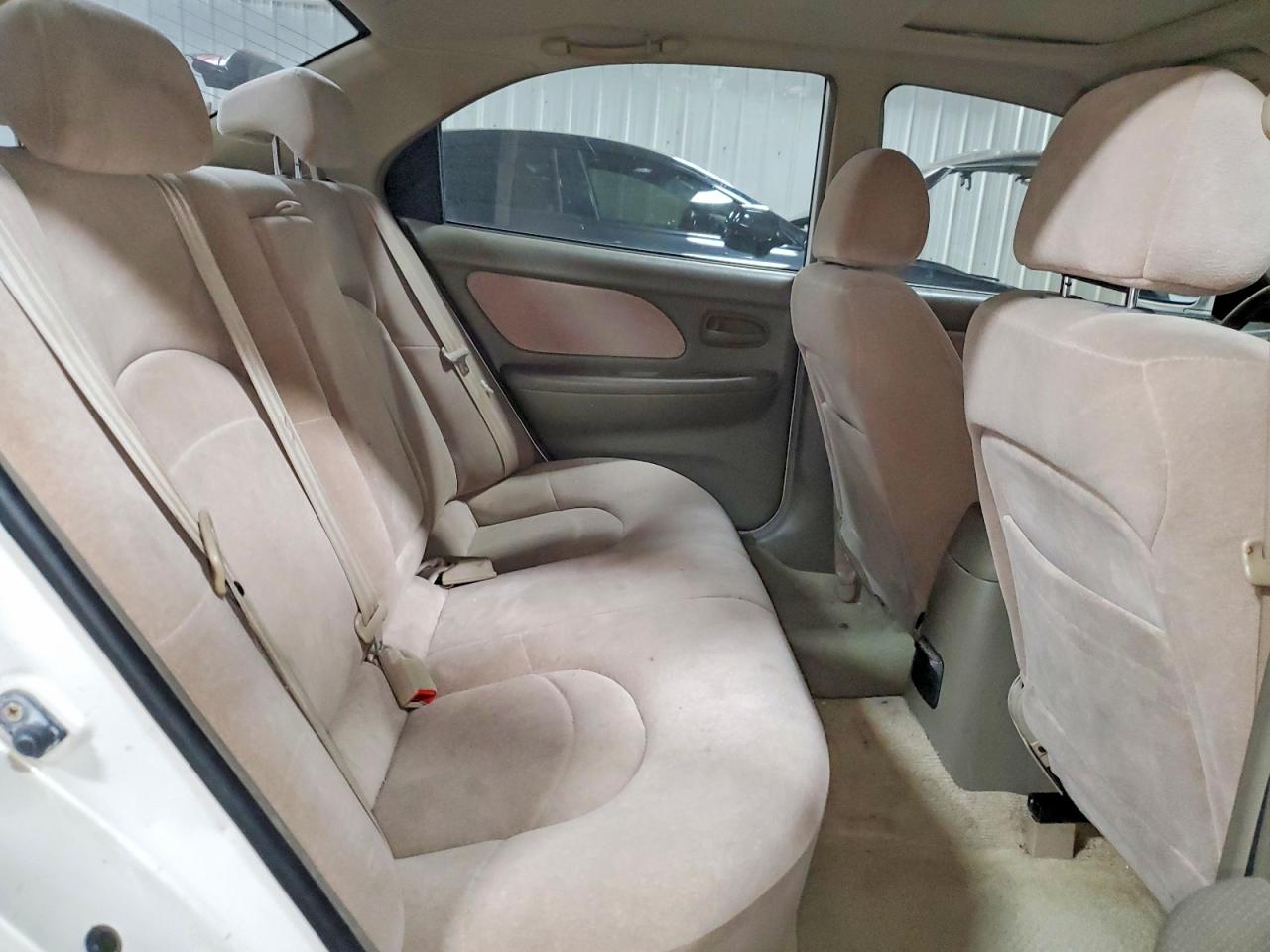 2000 HYUNDAI SONATA GL photo 28