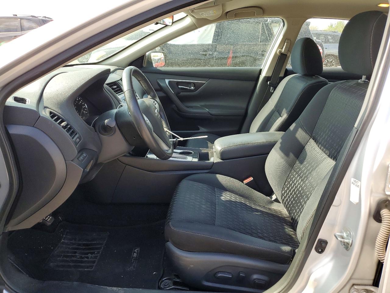 2018 NISSAN ALTIMA 2.5 SV photo 13