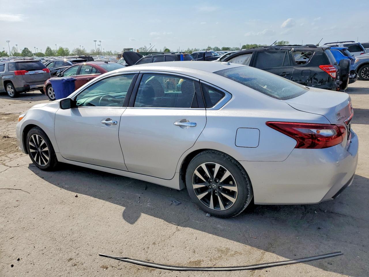 2018 NISSAN ALTIMA 2.5 SV photo 3