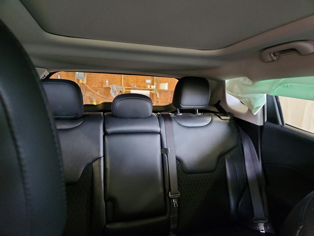 2021 JEEP COMPASS LATITUDE photo 28