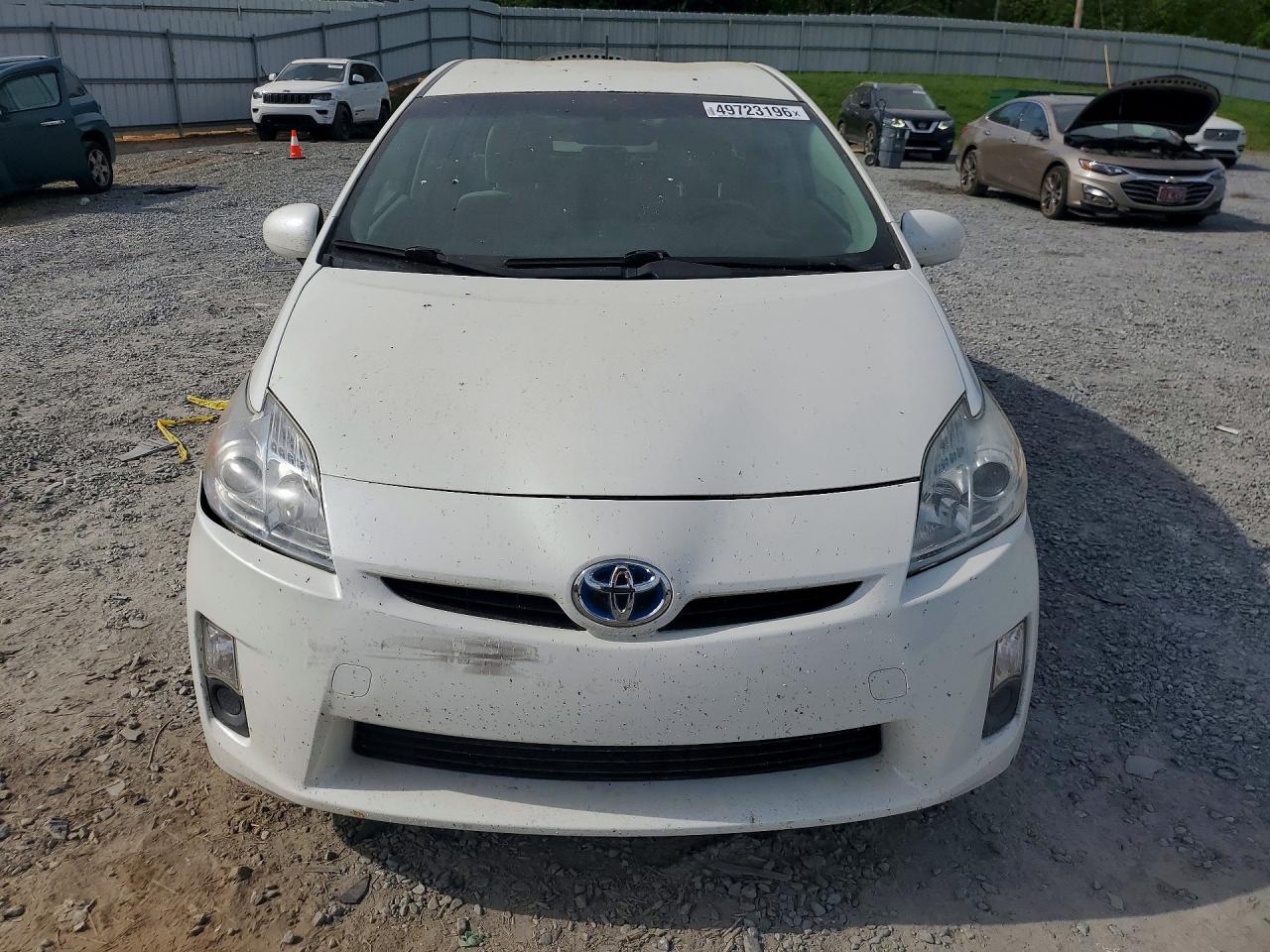 2011 TOYOTA PRIUS TWO photo 9