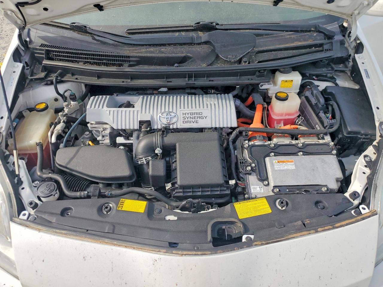 2011 TOYOTA PRIUS TWO photo 21