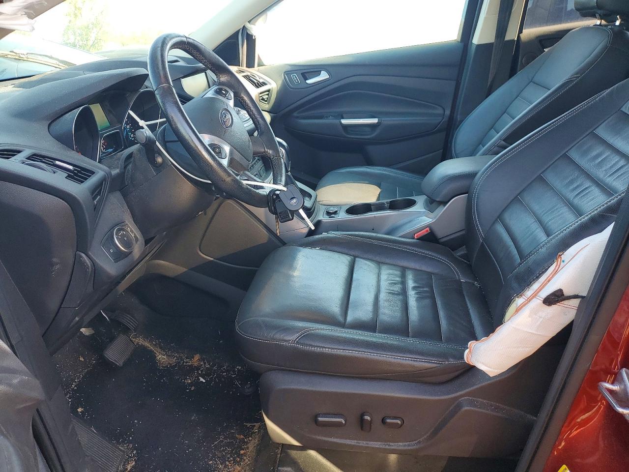 2015 FORD ESCAPE SE photo 13